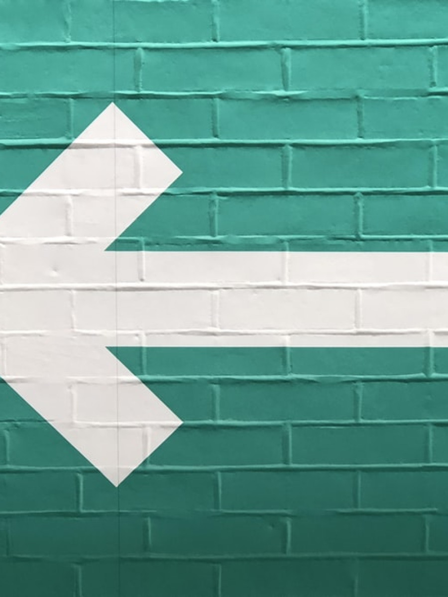 Einen neuen Weg einschlagen ist der wichtigste Schritt um chronische R&uuml;ckenschmerzen wieder unter Kontrolle zu bringen.