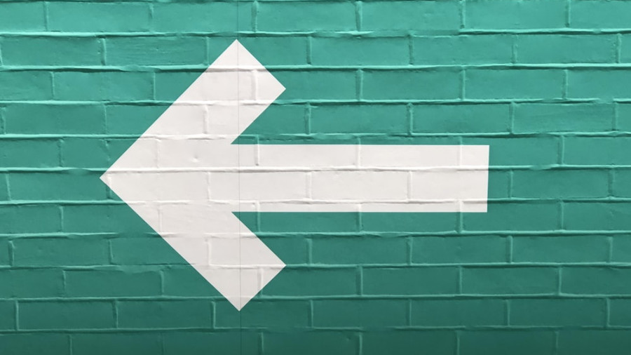 Einen neuen Weg einschlagen ist der wichtigste Schritt um chronische R&uuml;ckenschmerzen wieder unter Kontrolle zu bringen.